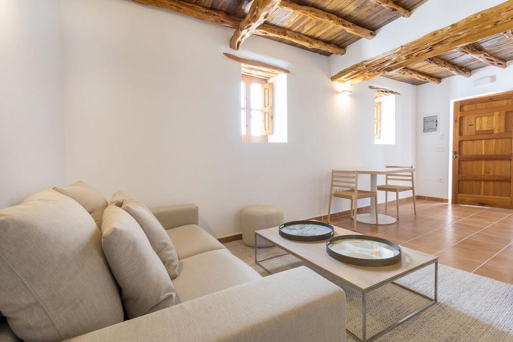 Agroturismo Can Toni Xumeu - Adults Only Cala Llonga  Zewnętrze zdjęcie