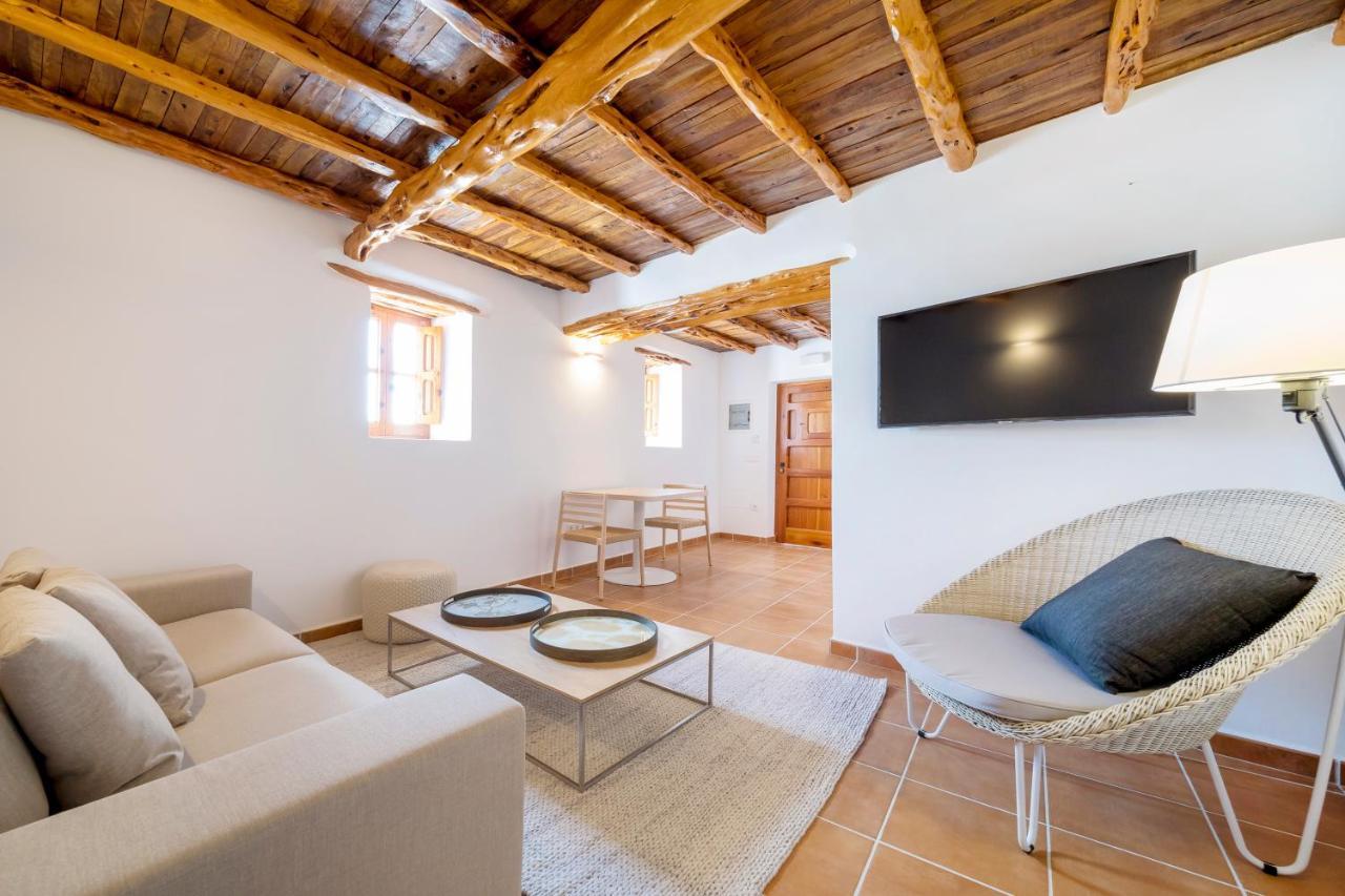 Agroturismo Can Toni Xumeu - Adults Only Cala Llonga  Zewnętrze zdjęcie