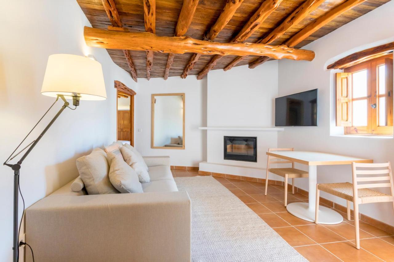Agroturismo Can Toni Xumeu - Adults Only Cala Llonga  Zewnętrze zdjęcie