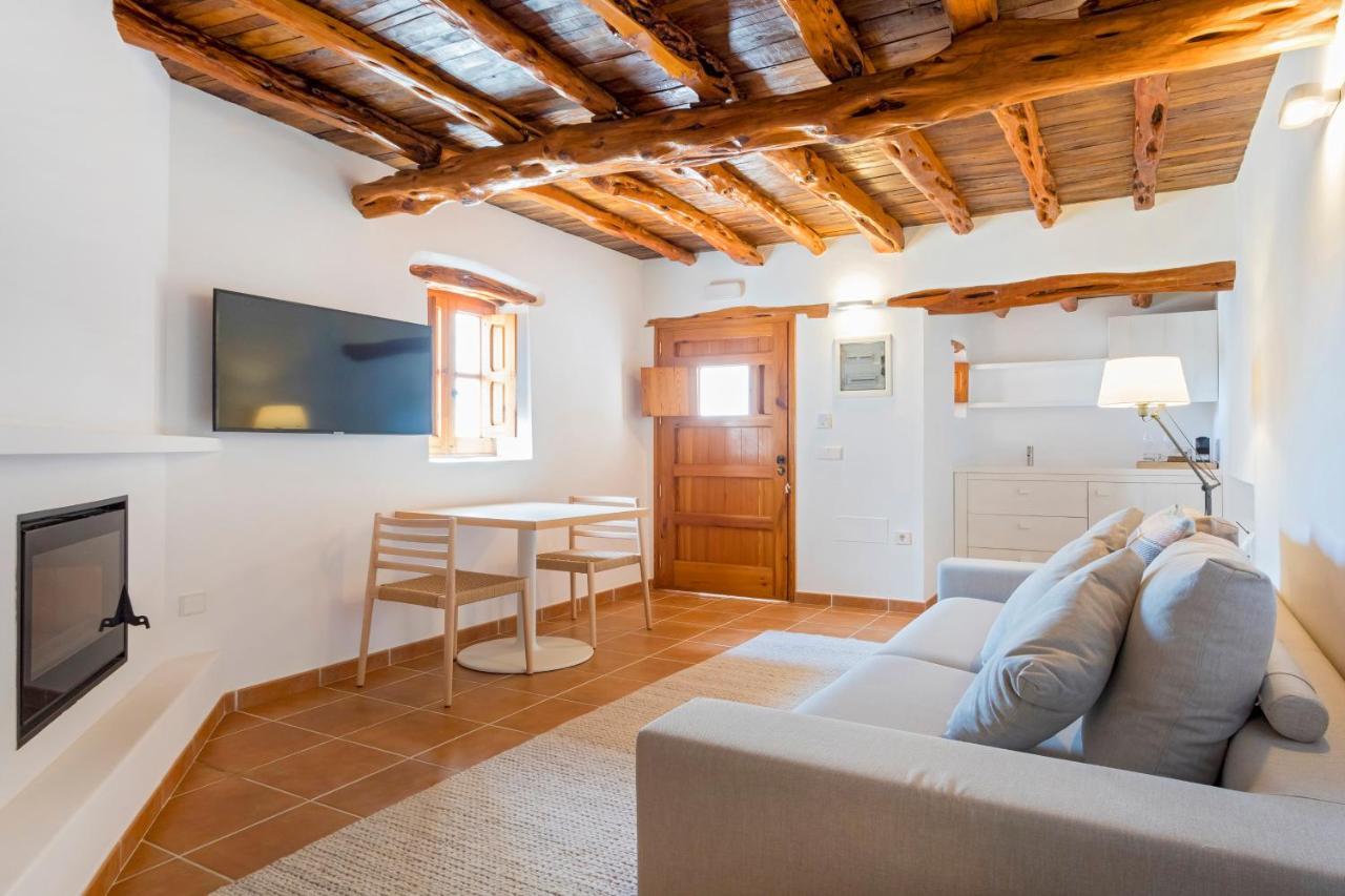 Agroturismo Can Toni Xumeu - Adults Only Cala Llonga  Zewnętrze zdjęcie